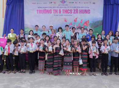 văn hóa bản địa cơ tu