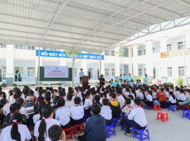 quỹ phúc tâm tiếp sức học sinh vượt khó